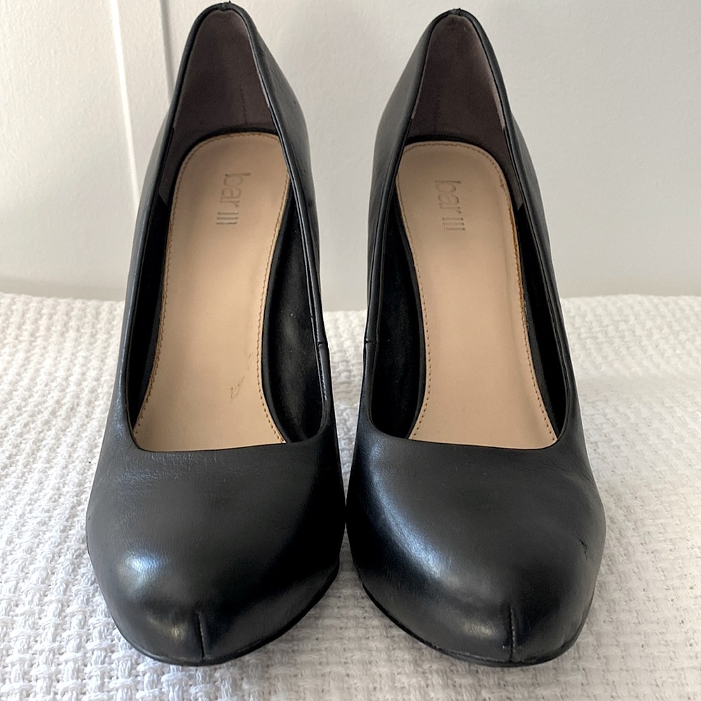 Black Leather 5” Heels size 8.5